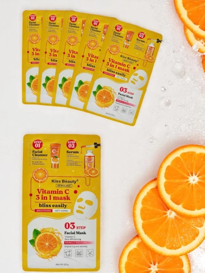 3-in-1 mask – 1 näopuhastus, 2 seerum, 3 C-vitamiiniga särav mask