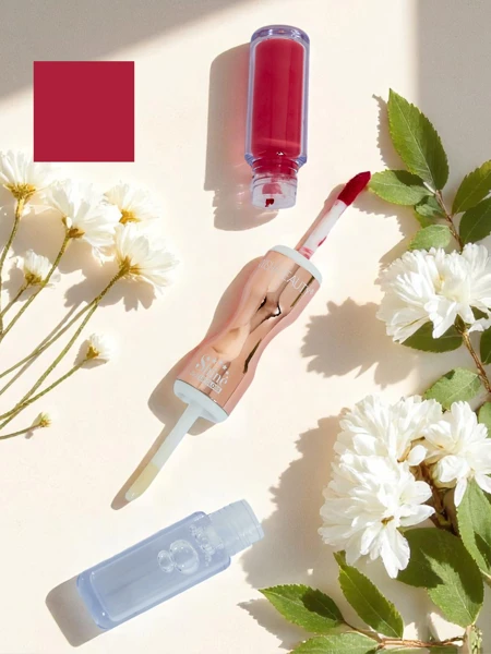 2-in-1 Lipstick and Clear Lip Gloss Shocking Revelation