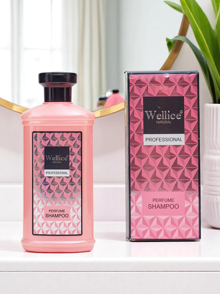 Professional hair shampoo - Intensive hydration and smoothing of hair