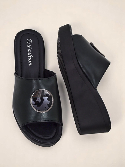 Royalfashion Женские босоножки на танкетке Elira