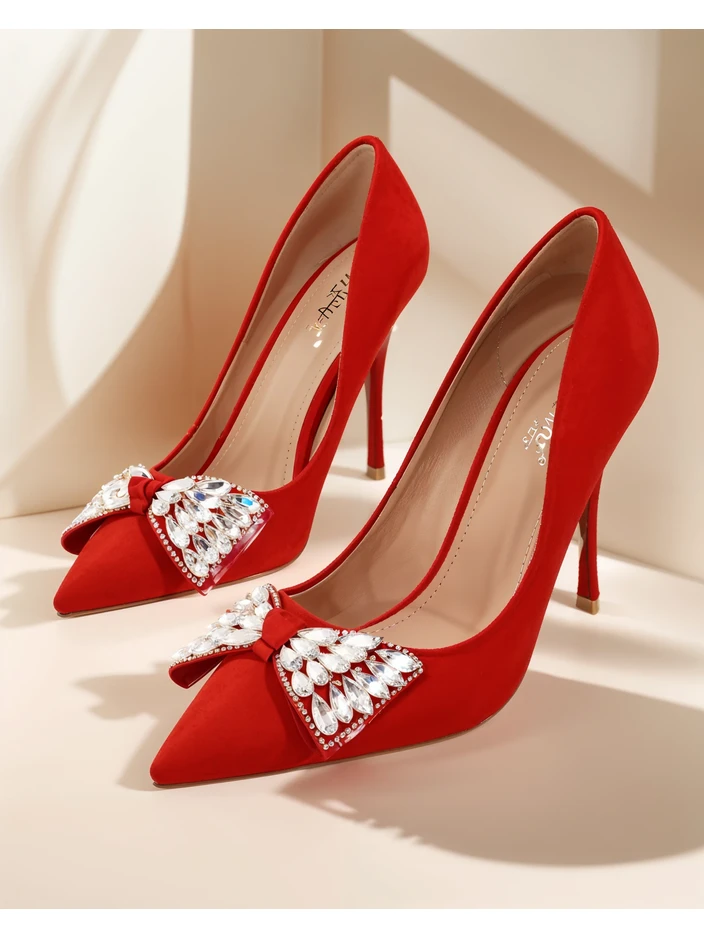 Royalfashion Naiste stiletto kontsad, millel on nööri Cocarte