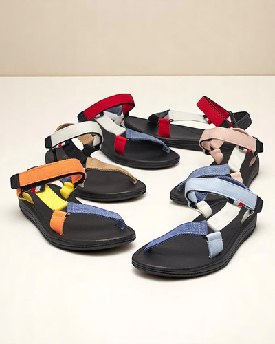 Royalfashion Women's fabric sandals in red Ojo