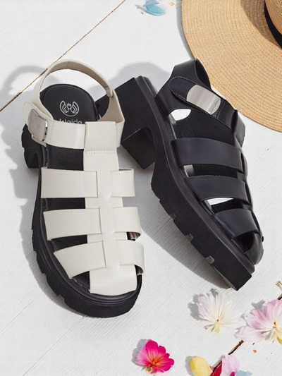 Kuninglik moenaiste sandaalid Rooma Bratz stiilis