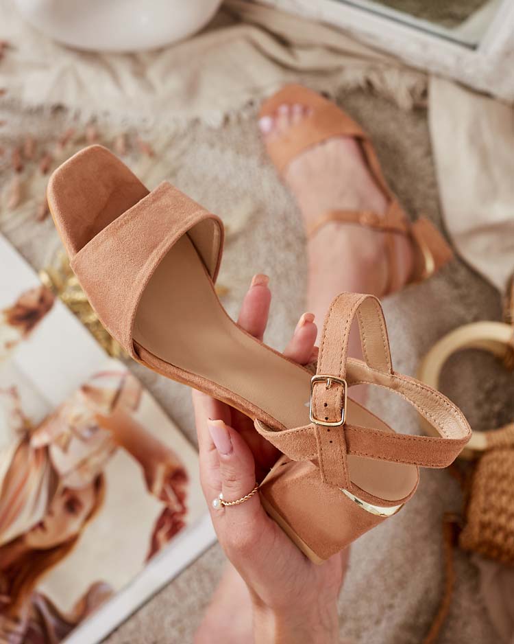 Royalfashion Naiste Post Sole Sandaalid