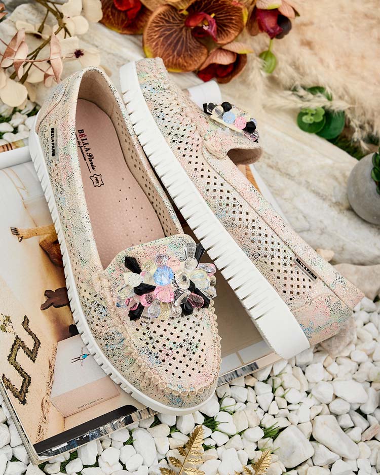 Royalfashion Naiste helmestest aetud mokasiinid Nasfali