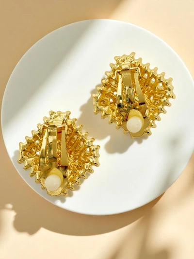 Royalfashion Women's clip-on earrings with cubic zirconia