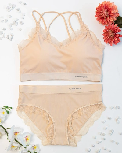 Women's beige lingerie set with lace - Underwear