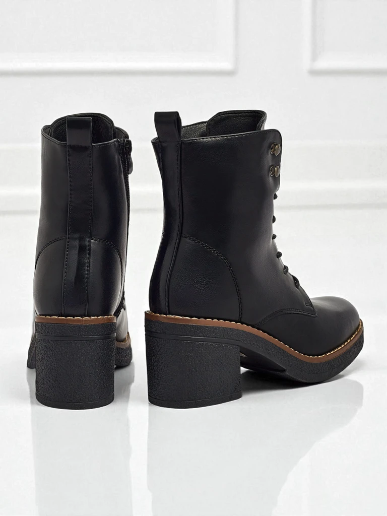 Женские ботинки Zeltra из экокожи на каблуке