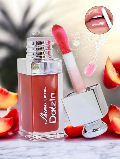 Lip gloss color Dark Red