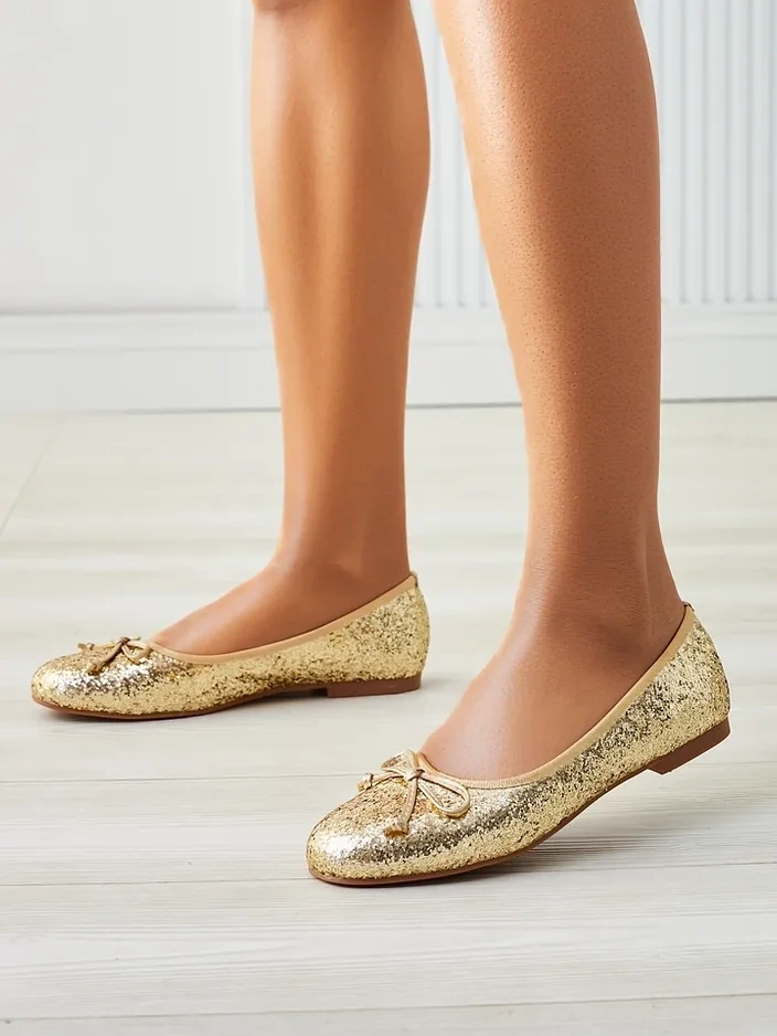 Royalfashion Women's ballet flats with glitter and a bow Aramie