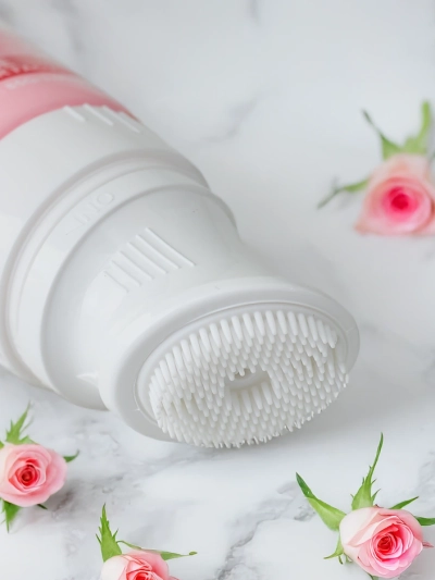 Cleansing moisturizing rose foam for face 85g