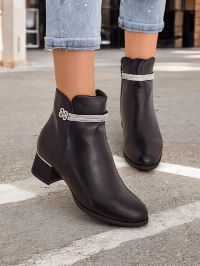 Royalfashion Women's Boots Etitto