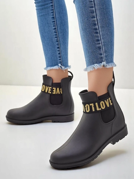 Royalfashion Women's matte rain boots with the inscription Love Love