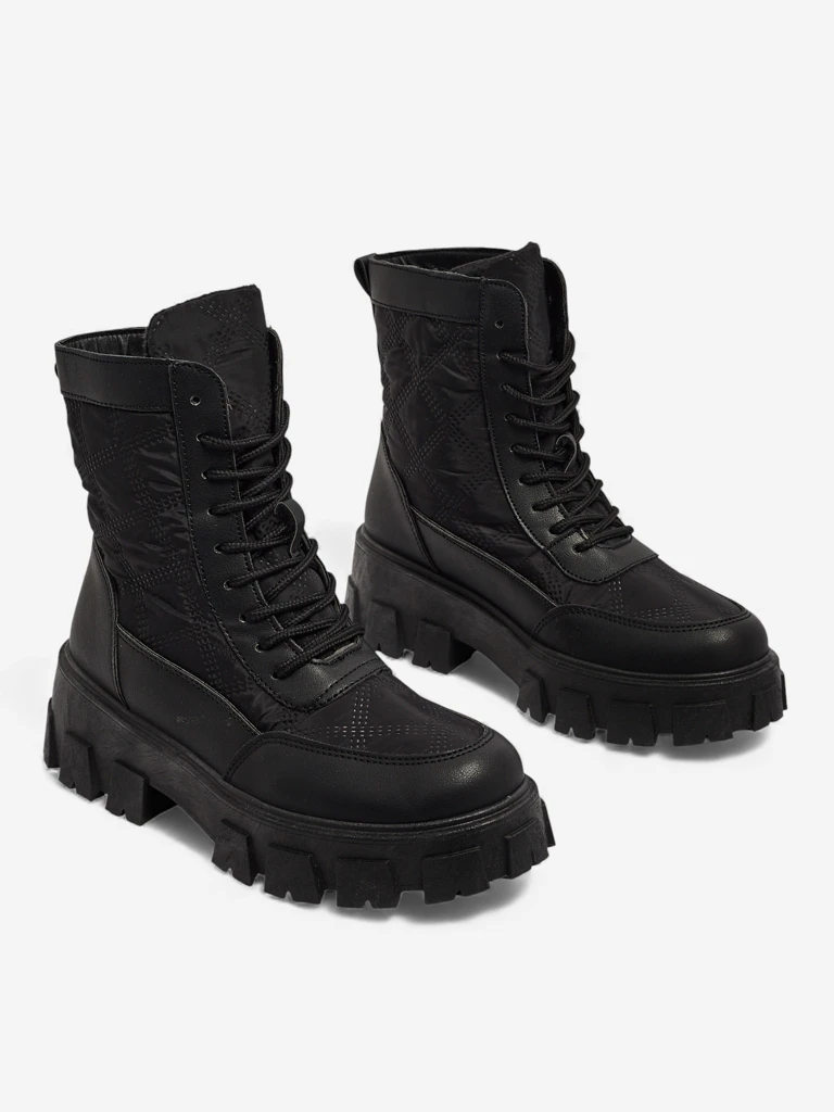 Ökonahast nöörimissaapad naistele Solvi