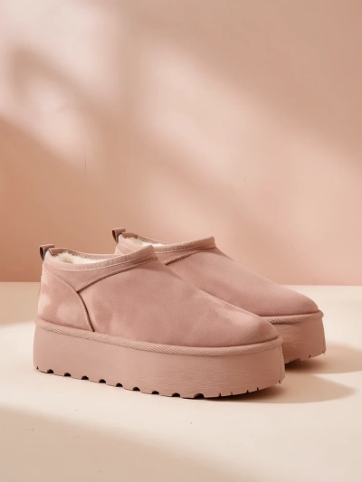 Royalfashion Naiste lühikesed saapad a'la lumesaapad Ozozi