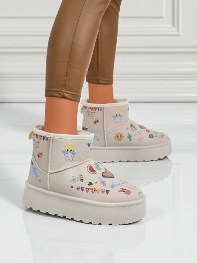 Lemuria Boots - Cream Doodle Snow Boots on a Thick Sole Furrini