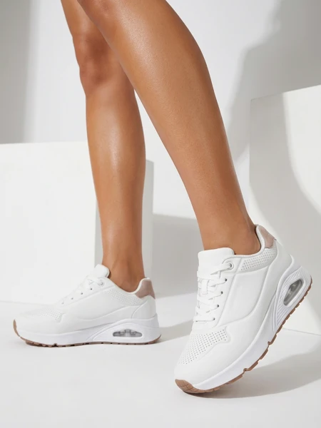 Royalfashion Женские кроссовки Aterre