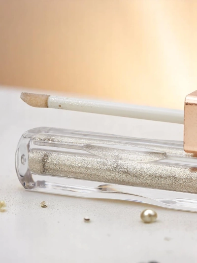 Блестящие жидкие тени для век в цвете Полярный