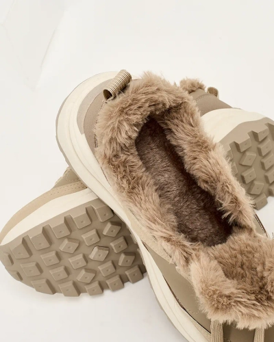 Royalfashion Women's insulated sneakers Zoru