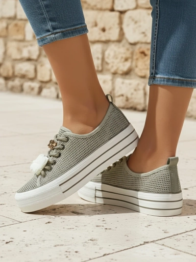 Обувь Royalfashion Женские перфорированные кроссовки с декорациями Osdo