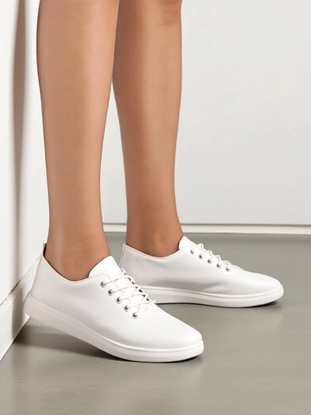 Royalfashion Naiste aetud tossud Tareb