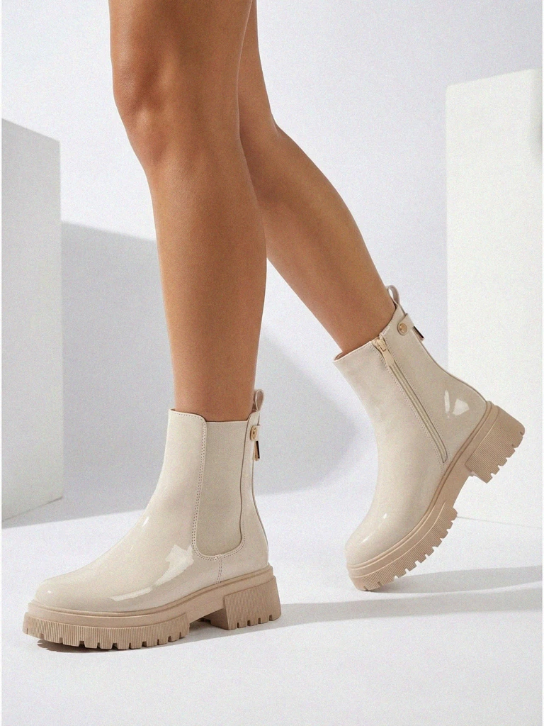 Лакированные женские ботинки из экокожи Calebi