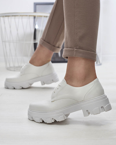 Valged naiste poolsaapad Delgor- Jalatsid