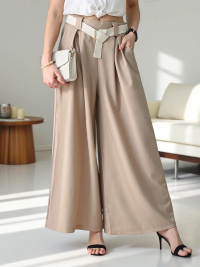 Royalfashion Women's wide pants with a belt