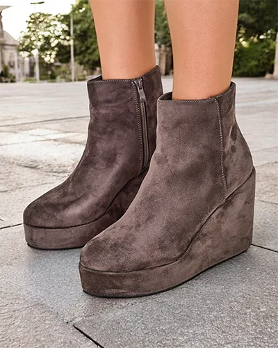 Royalfashion Kvinner's wedge stovlar Sieffa