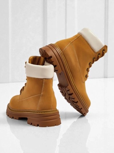 Women's Avienne Trapper Boots