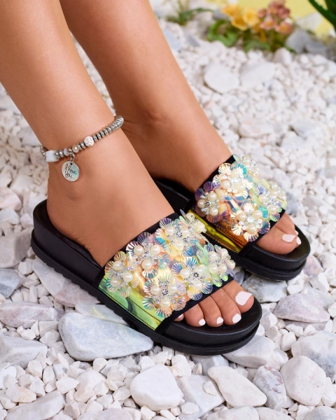 Mustad naiste platvormsandaalid Maurelle kaunistustega - Jalatsid