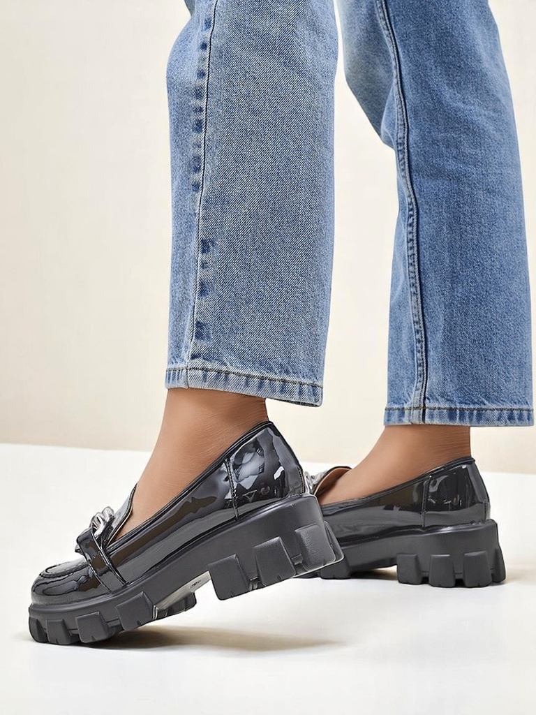 Royalfashion Naiste loafrid Retippe