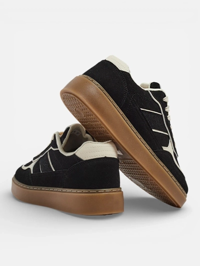 Naiste Ökoloogilised Mustad Vabaaja Sporditossud Flora