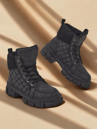 Royalfashion Black women's insulated trapper boots Hogenaf