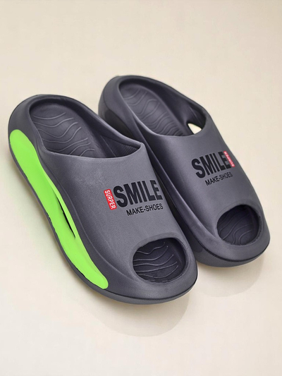 Royalfashion Universaalsed kummist plätud Super Smile