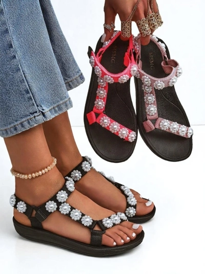 Royalfashion Perseida mustad pärlitega platvormsandaalid