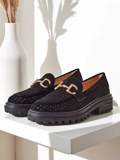 Royalfashion Perforated women's loafers Besio