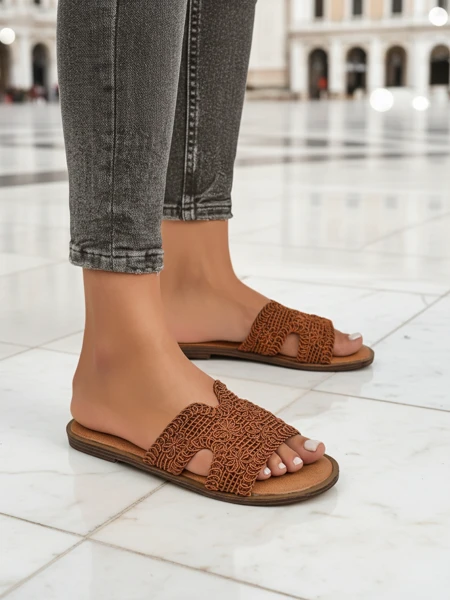 Rpyalfashion Naiste kaunistusega rihmikud Braida