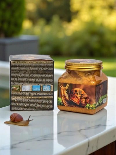 Drobnoziarnisty peeling SNAIL Face & Body Scrub