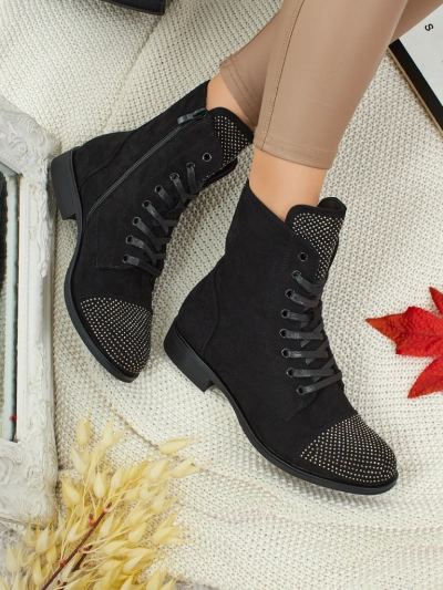 Öko-seemisnahast paeltega naiste saapad tsirkoonidega Marvelli