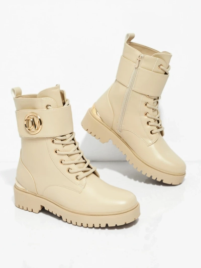 Naiste Lorice kaunistustega tööstiilis saapad