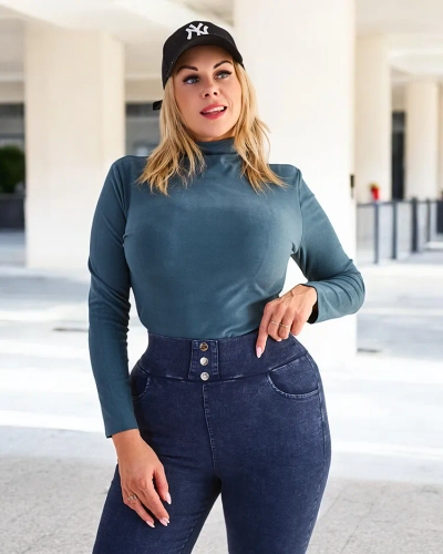 Green turtleneck sweater - Clothing