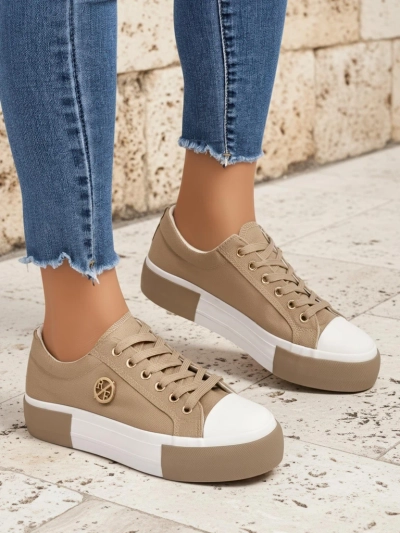 Beige Women’s Aurelio Canvas Sneakers
