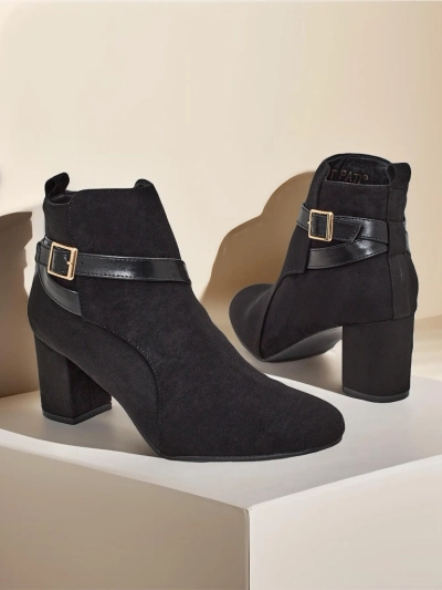 Royalfashion Women's boots on a post Eloron