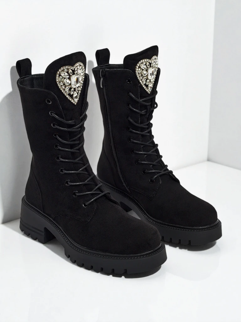 Эко-замшевые женские ботинки на шнуровке Emelune