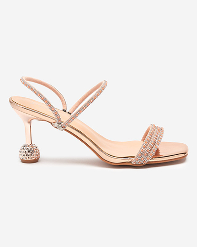 Roosa ja kullaga lakitud madala kontsaga sussid Lakopi - Jalatsid