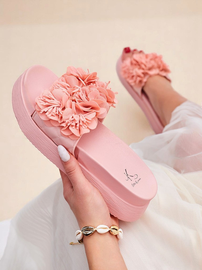 Royal Fashion Women's Freesia Sandals with Small Flowers