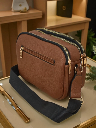 Pikitud väike naiste käekott Corinne, valmistatud öko-nahast