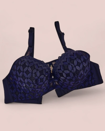 Royalfashion Women's padded bra with lace