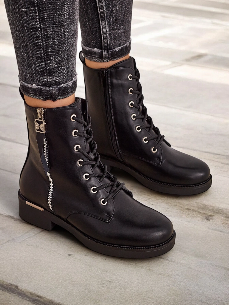 Royalfashion Women's lace-up boots Selocii